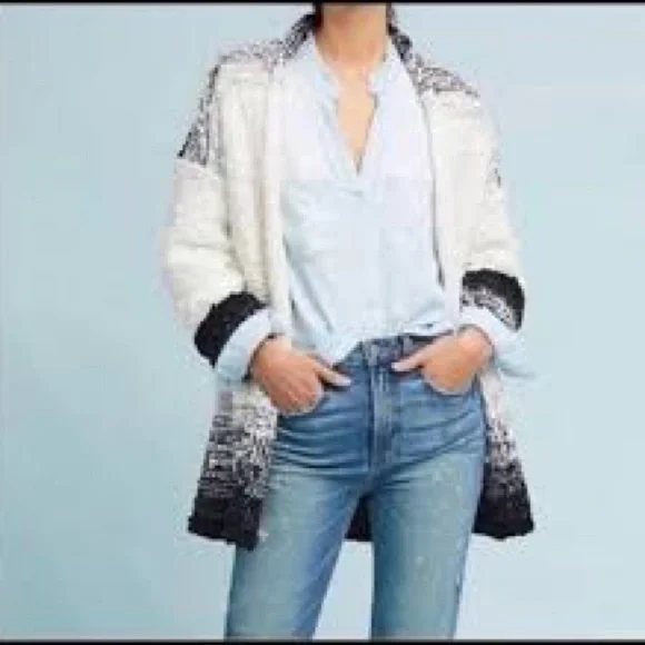 Anthropologie NWOT Akemi + Kin Black White Ombré Chunky Knit Cardigan - Picture 2 of 16